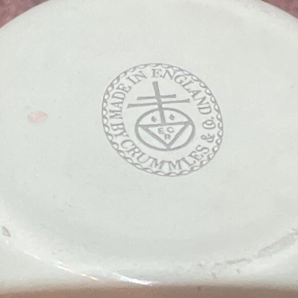 Love You Crummles & Co. Trinket Box With Floral Design - Picture 4 of 4